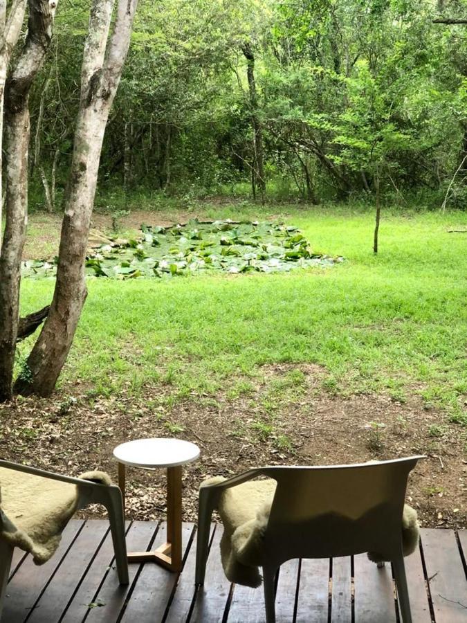 Hideaways Lazuli Bush Lodge, フルフルウェ エクステリア 写真
